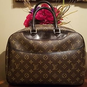 Louis Vuitton Deauville